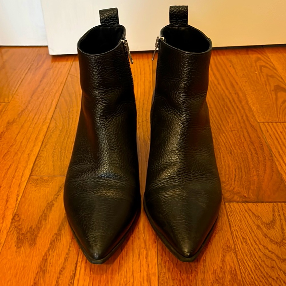 Everlane ankle leather boots